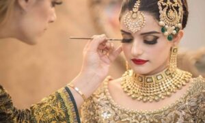Watch Out for These Factors When Searching for a Bridal Makeup Artist
